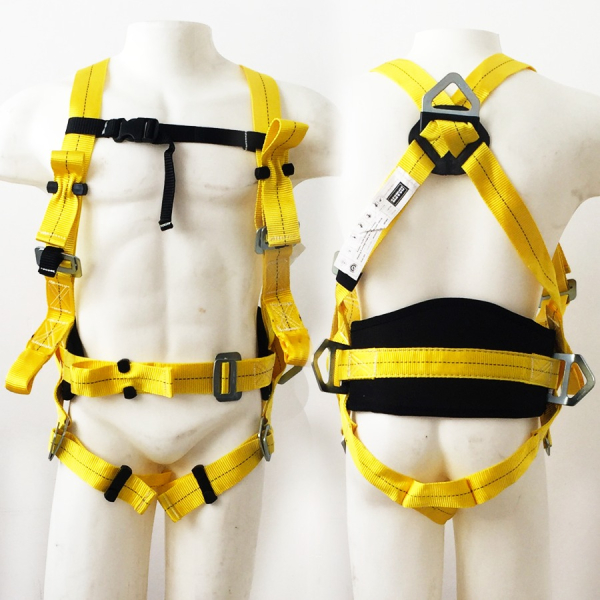 ARNES ANTICAIDA, CON TOMA ANTICAIDA DORSAL Y FRONTAL, PROTECCION LUMBAR Y 2 ARGOLLAS DE SUJECION EN LA CINTURA